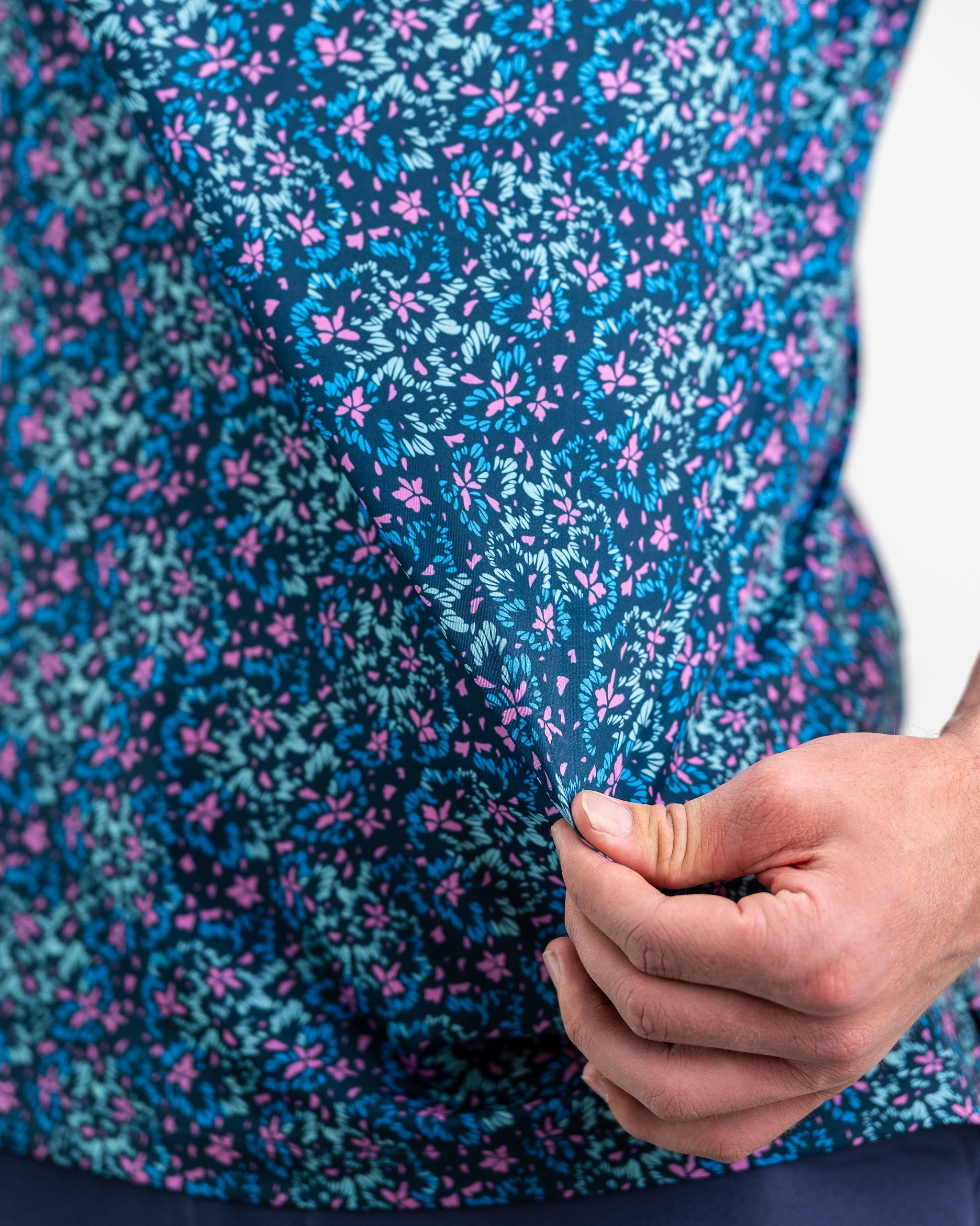 7.Fluorescent Floral