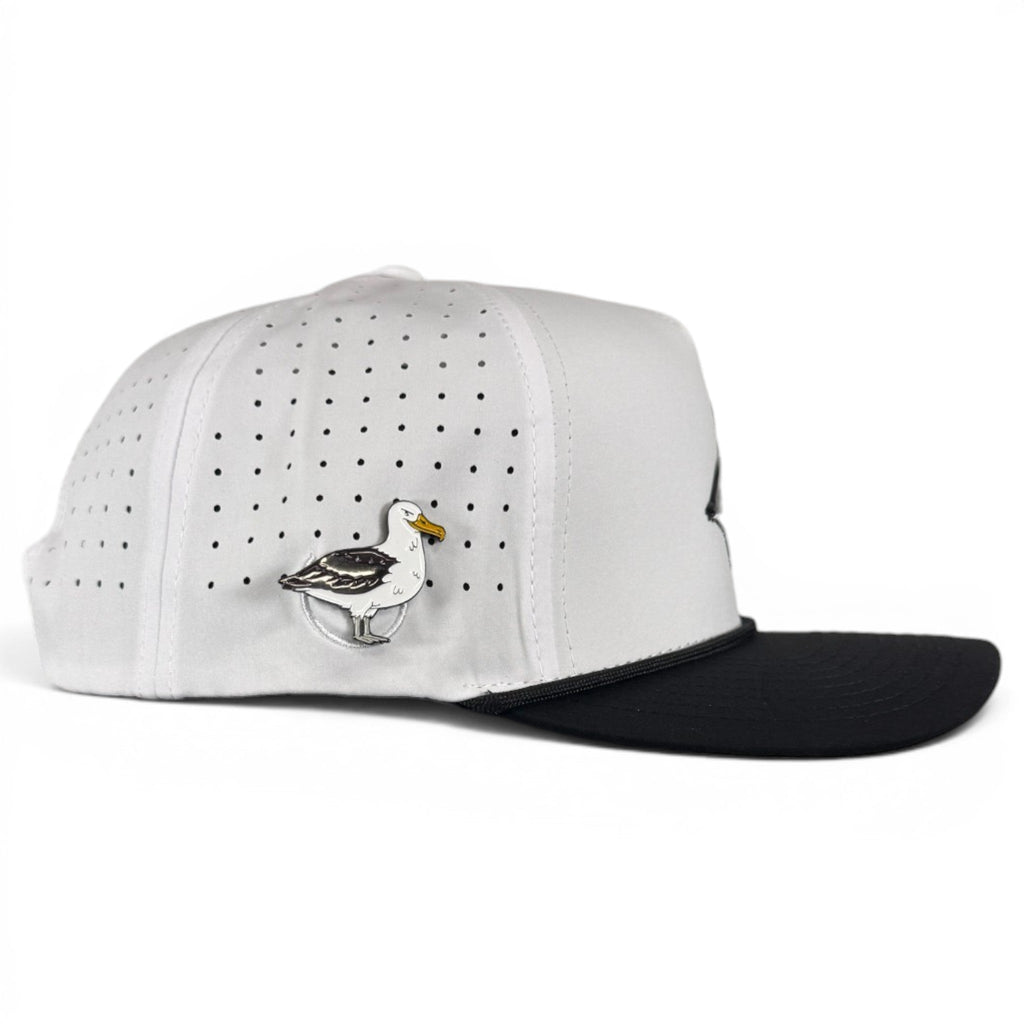 7.1Albatross Golf Hat | Snapback Cap | Built-in Magnetic Ball Marker Holder + Marker Included | Adjustable | Bird