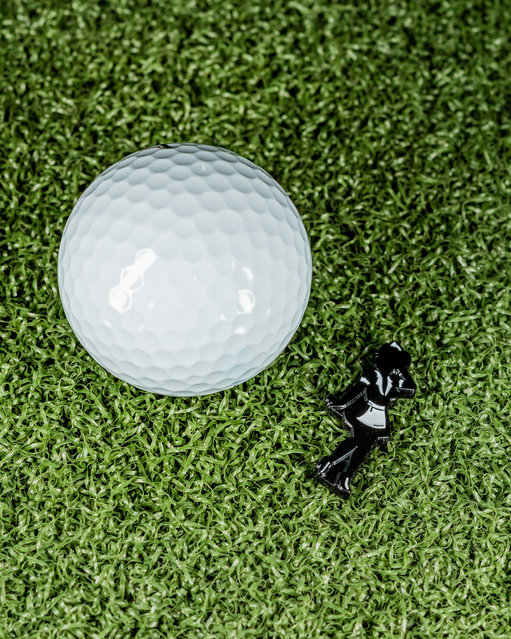 BM.Blazy Susan Silhoutte - Ball Marker