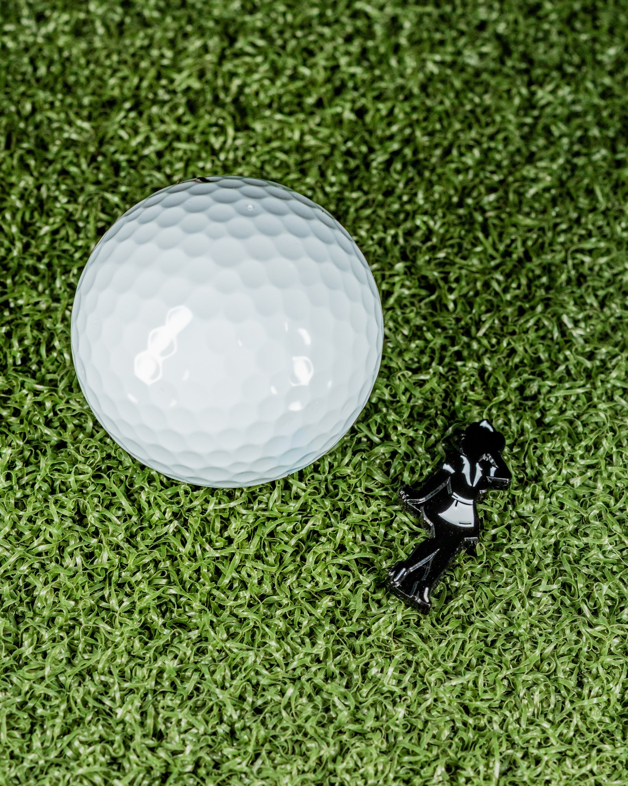 BM.Blazy Susan Silhoutte - Ball Marker