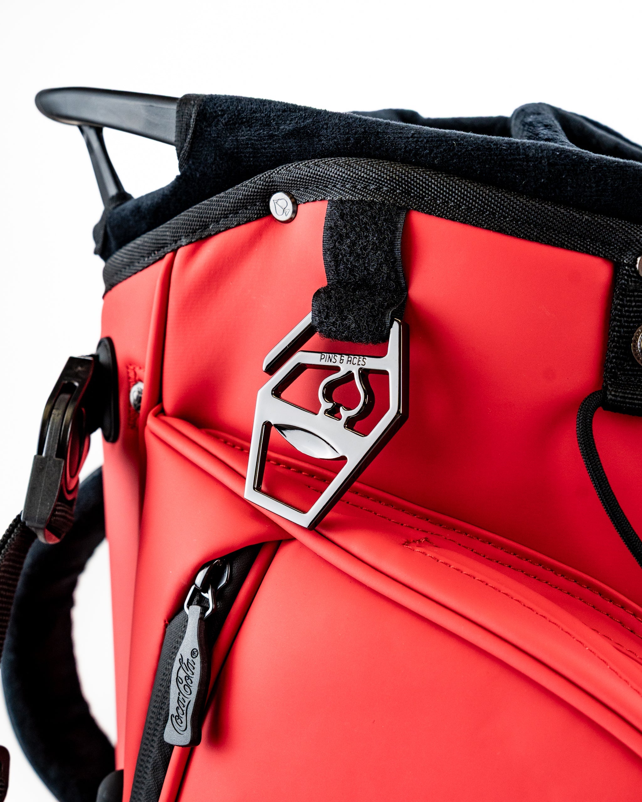 6.Player Preferred™ Golf Bag - Coca-Cola