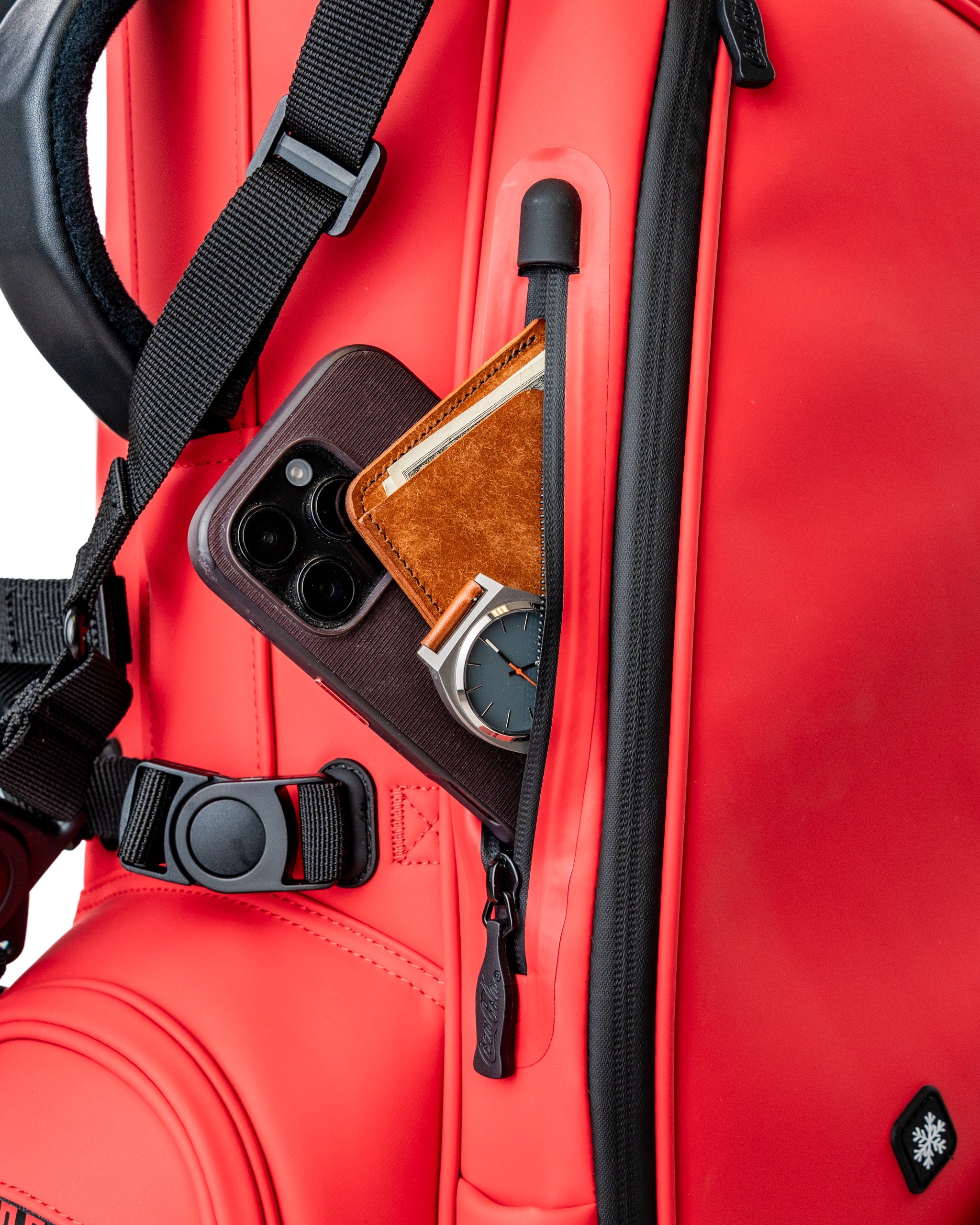 6.Player Preferred™ Golf Bag - Coca-Cola