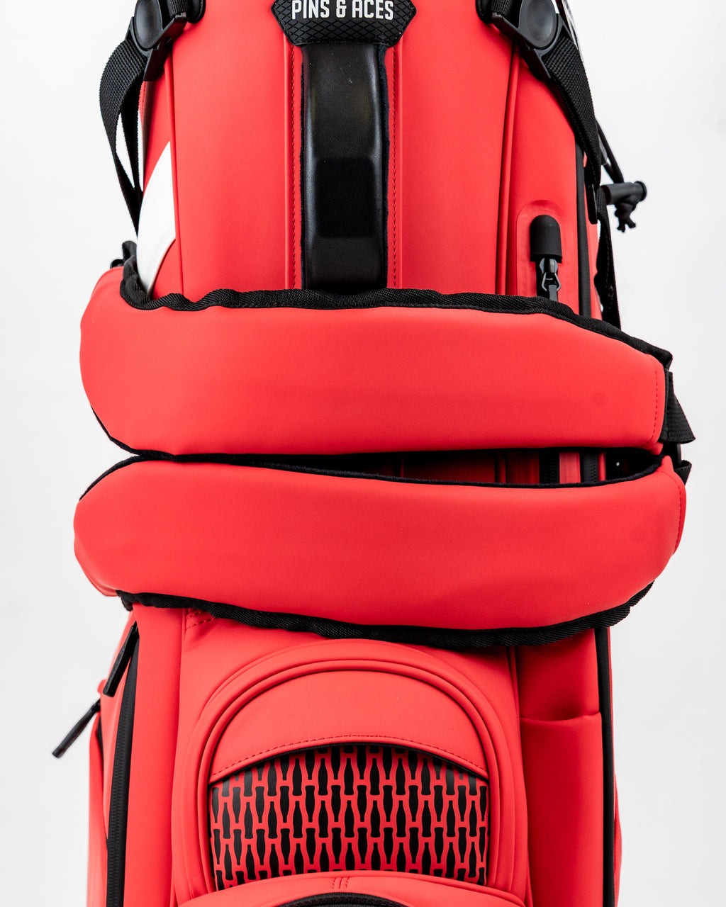 6.Player Preferred™ Golf Bag - Coca-Cola