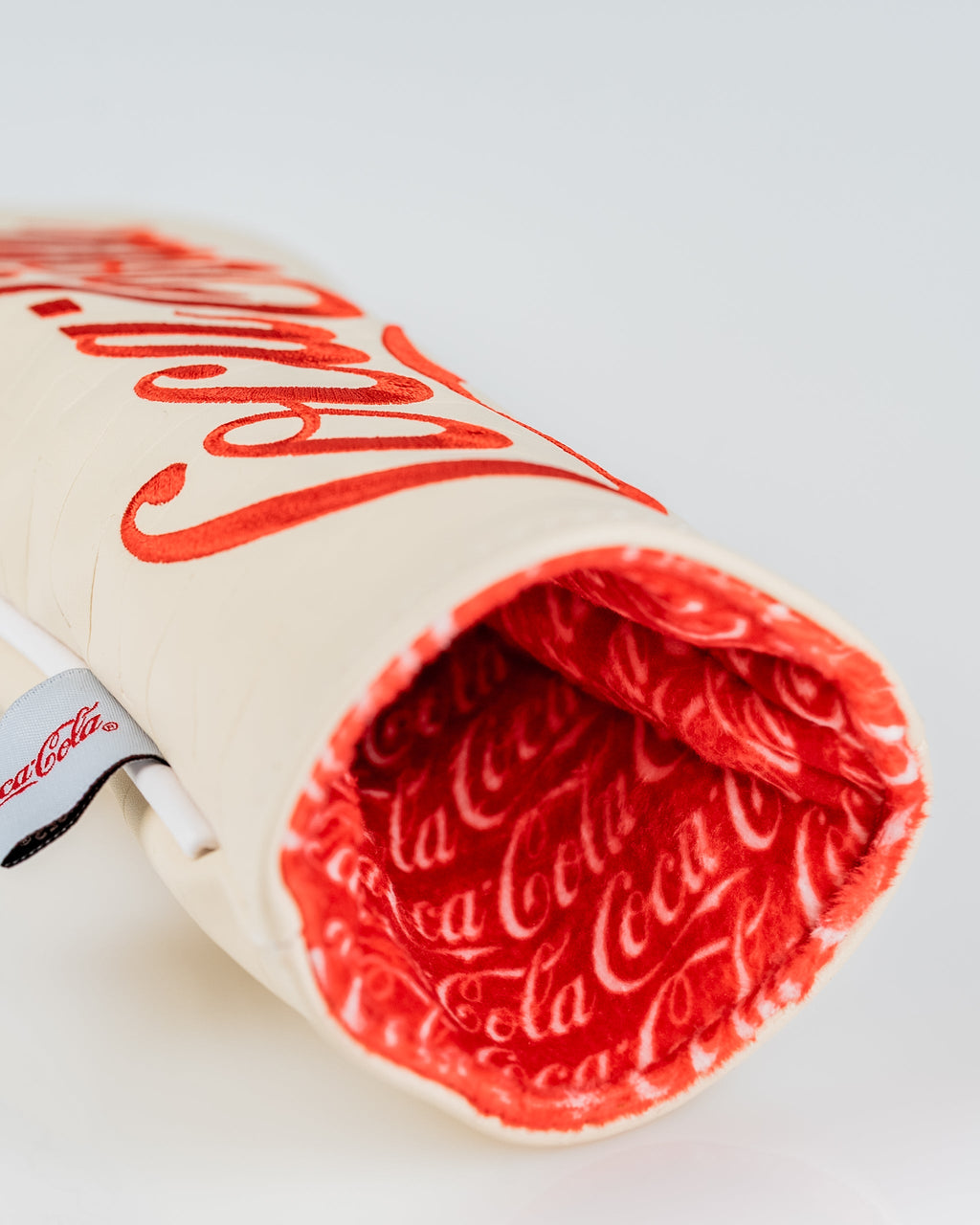 BC.Coca-Cola - Hybrid Cover