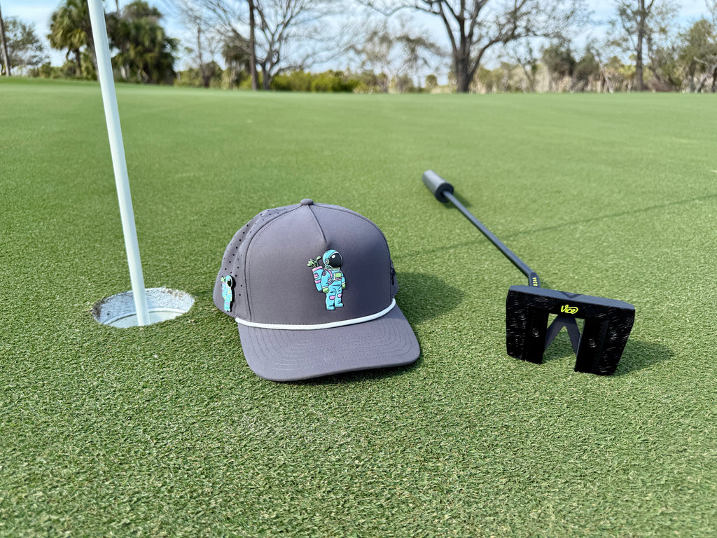 7.1Astronaut Walker Golf Hat | Snapback Cap | Built-in Magnetic Ball Marker Holder + Marker Included | Adjustable Gray