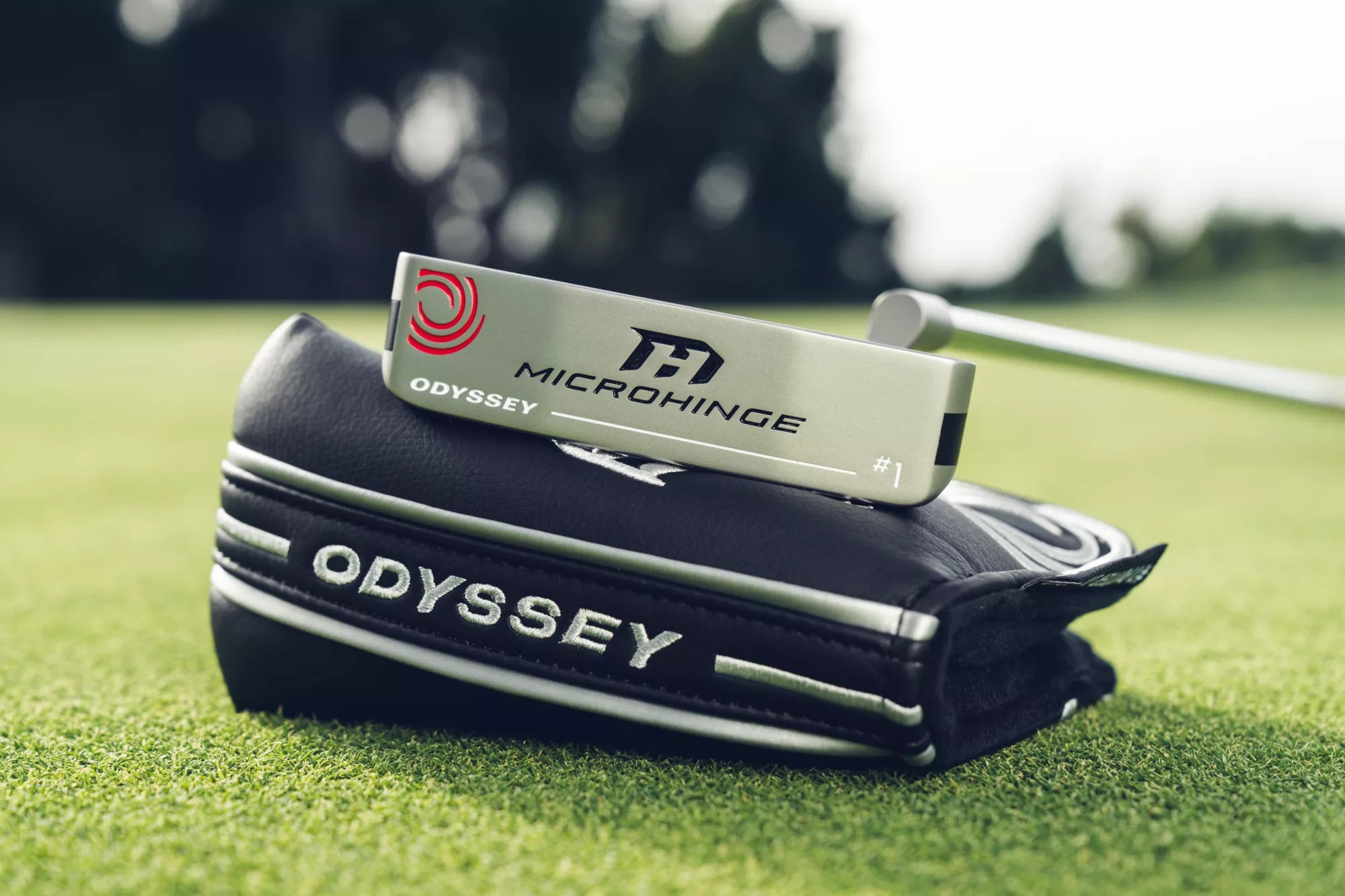 C.Odyssey Microhinge 1 Putter
