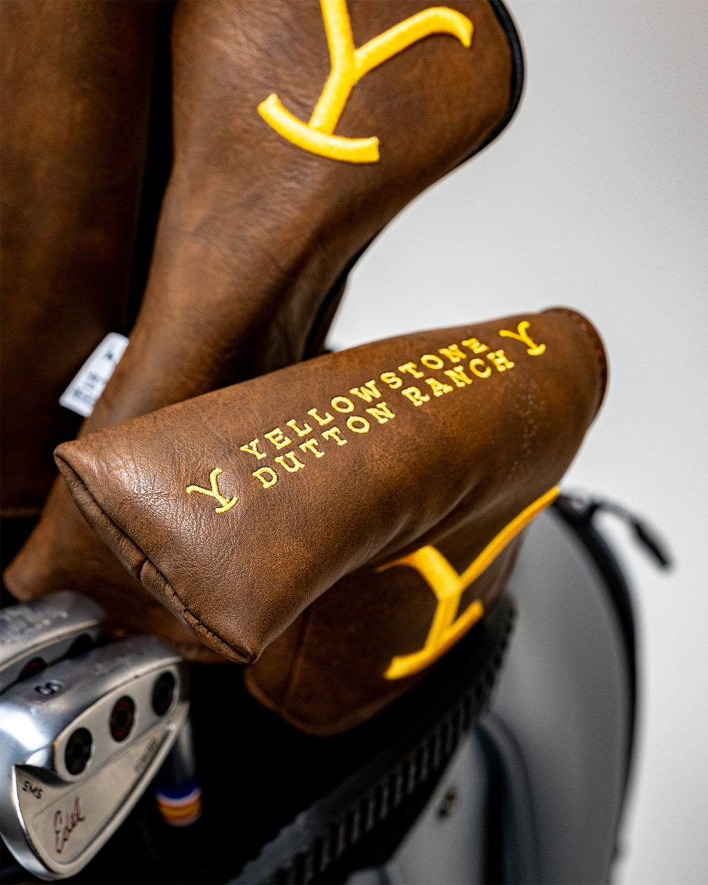 BC.Yellowstone Putter Cover - Blade