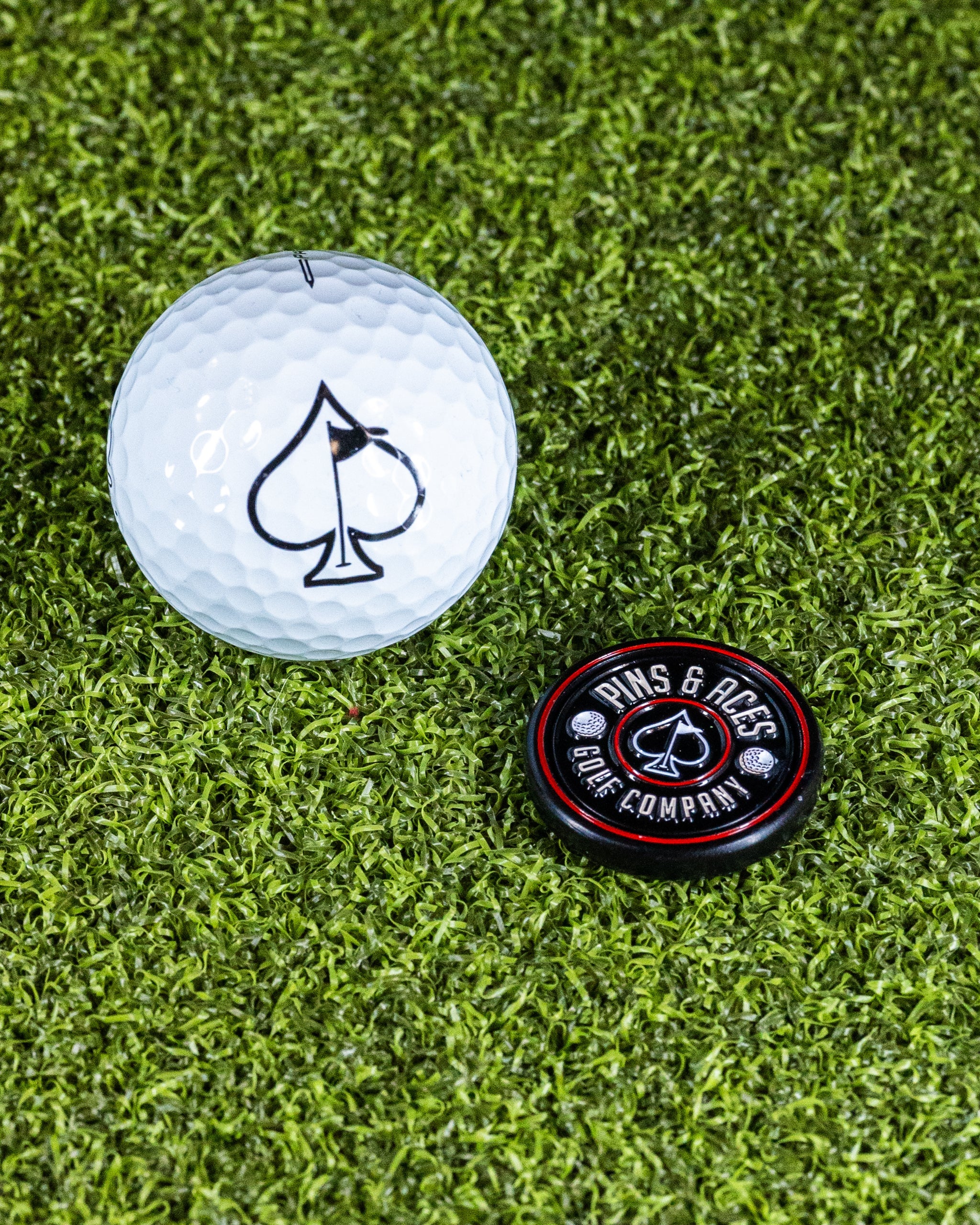 BM.Pop Out Medallion Ball Marker - Black