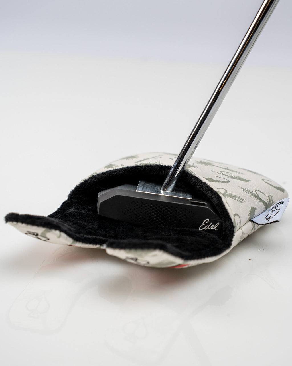 BC.Trout - Center Shaft Mallet Putter Cover