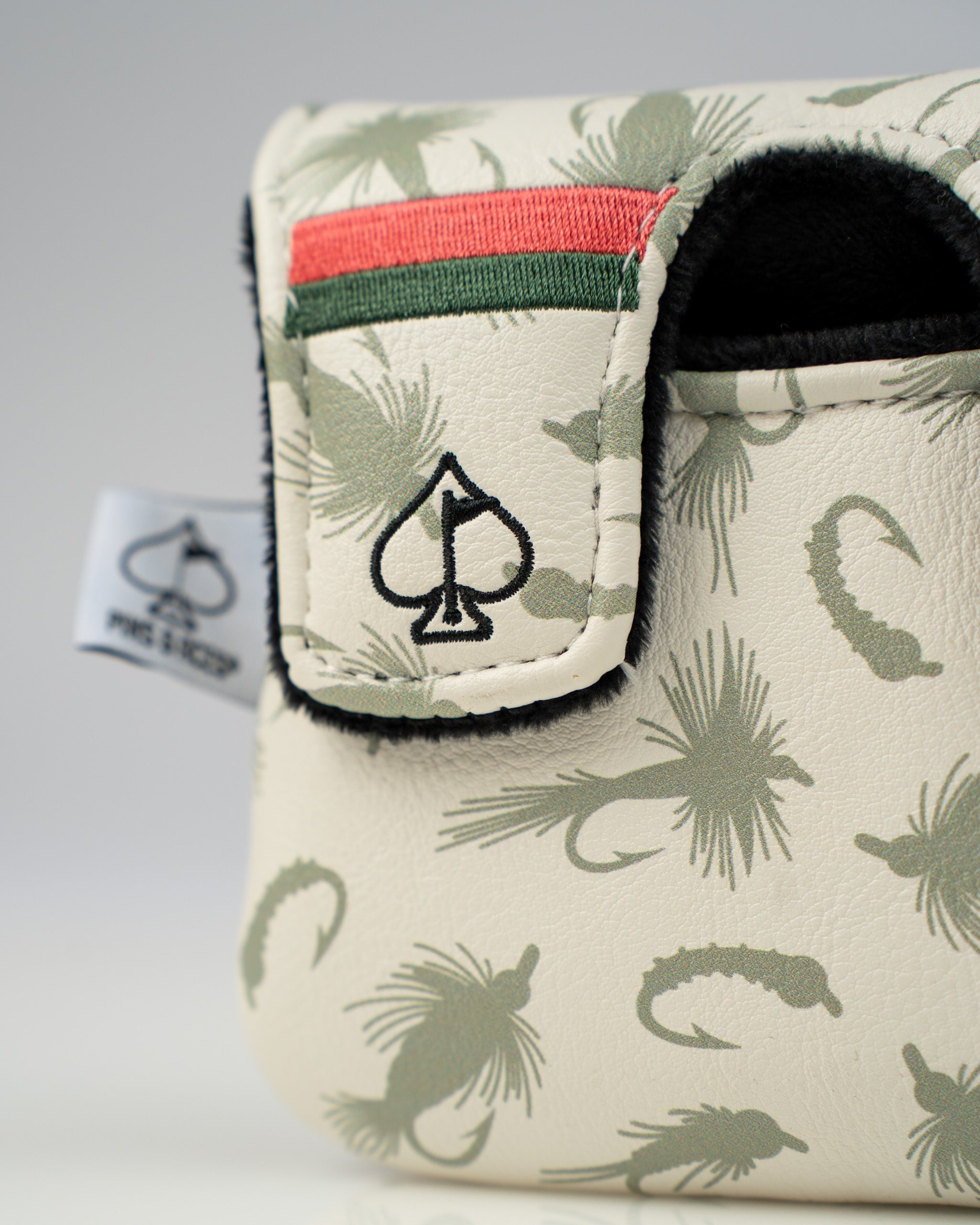 BC.Trout - Center Shaft Mallet Putter Cover